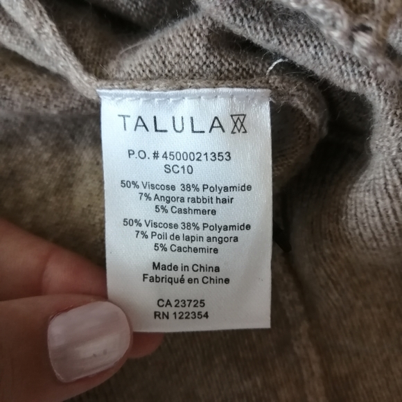 Aritizia Talula Angora and Cashmere Oversized Neutral Cozy Cardigan Size XXS - Picture 14 of 16